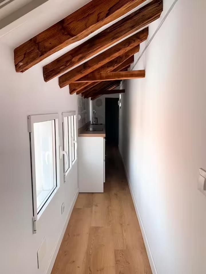 Charming Barrio De Las Letras Мадрид Екстериор снимка